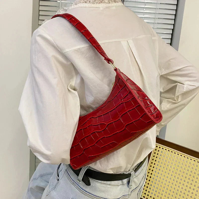 Tilly™ | Skinnende skulderveske med alligatormotiv