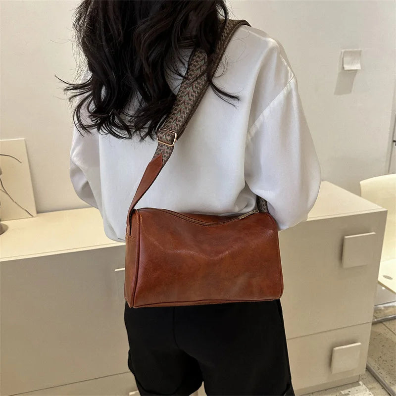 Trine™ | Vintage Læder Crossbody Veske med Vevd Justerbar Rem