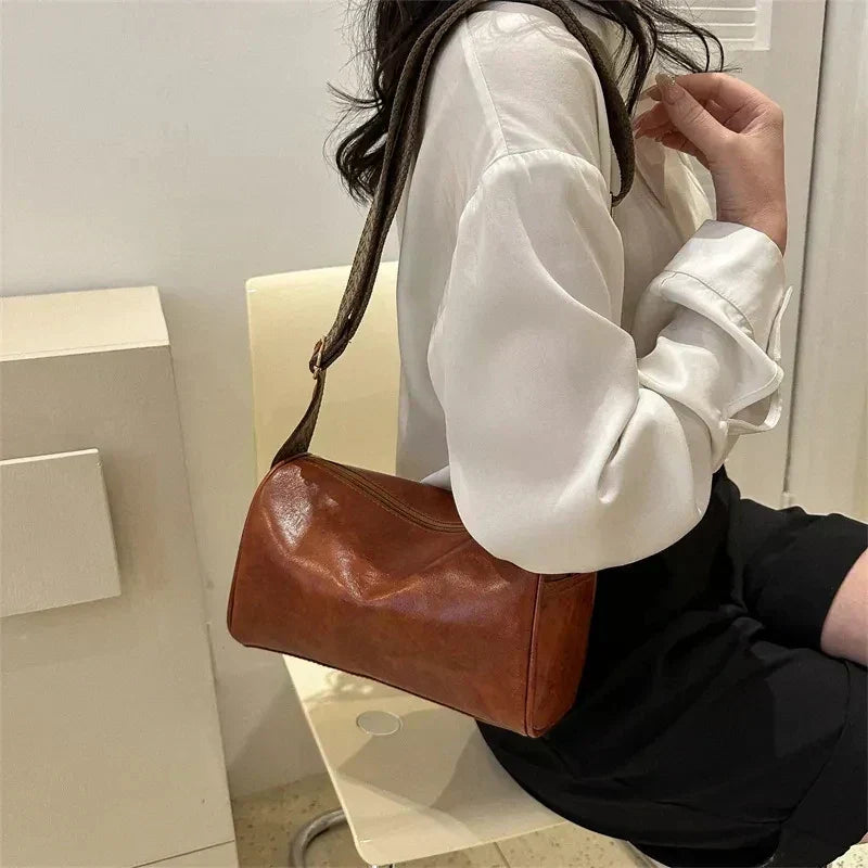 Trine™ | Vintage Læder Crossbody Veske med Vevd Justerbar Rem