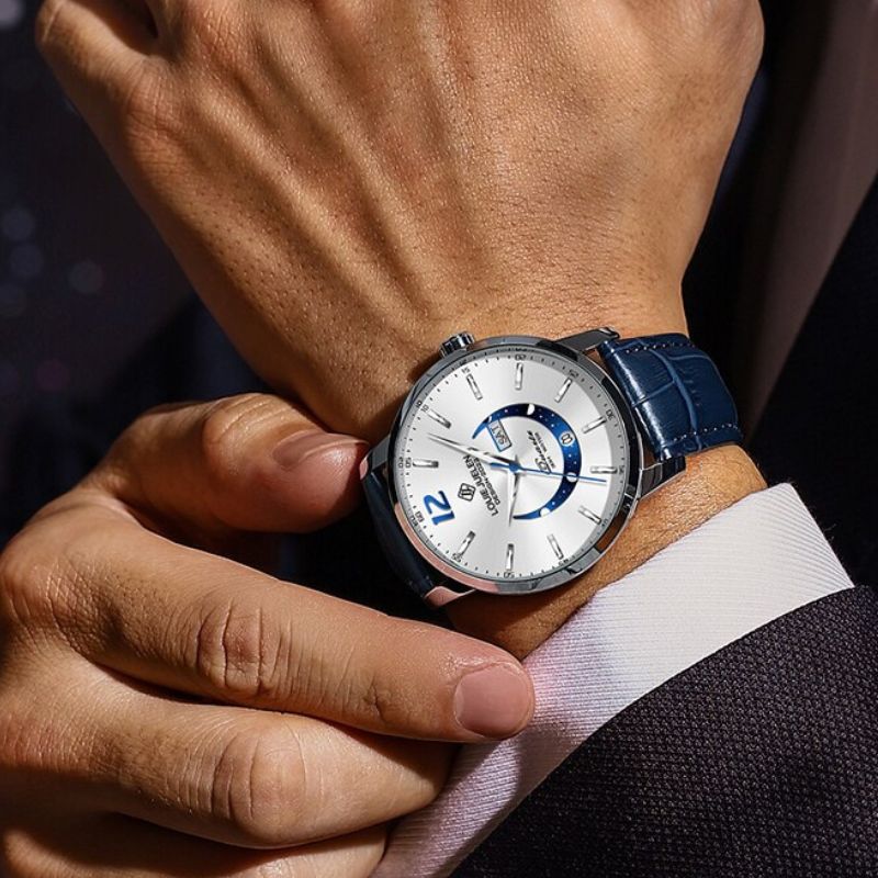 Elegant Luminøs Månefase Ur™ by Elvik™