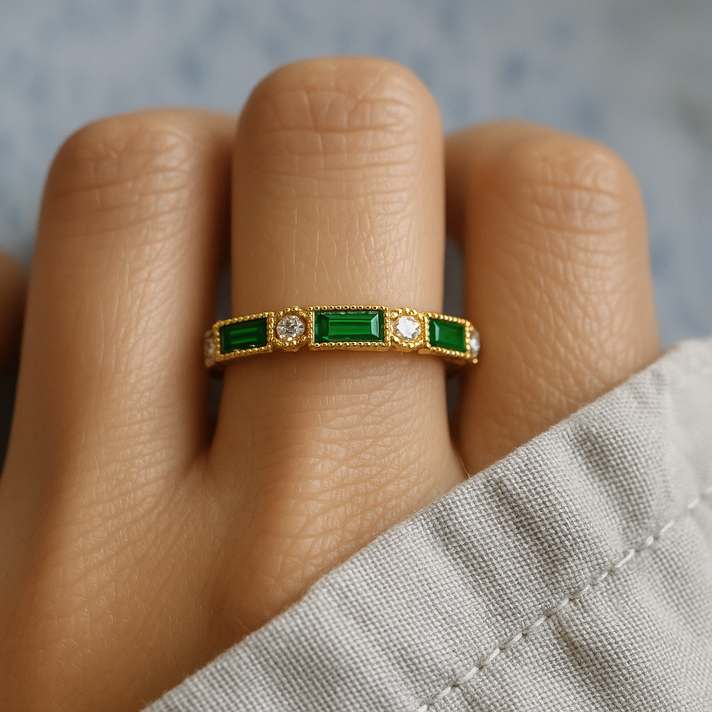 Alexa | Grønn Inlaid Zirconia Gullring